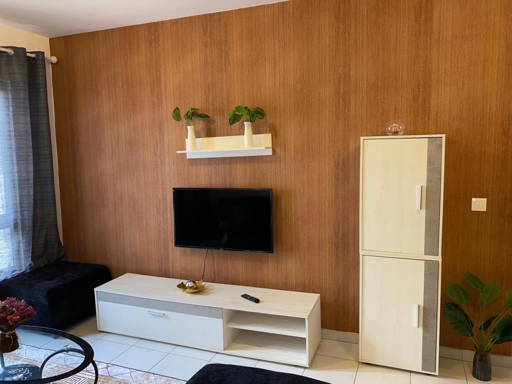 פראייה Apartamento T2 Equipado E Aconchegante. מראה חיצוני תמונה