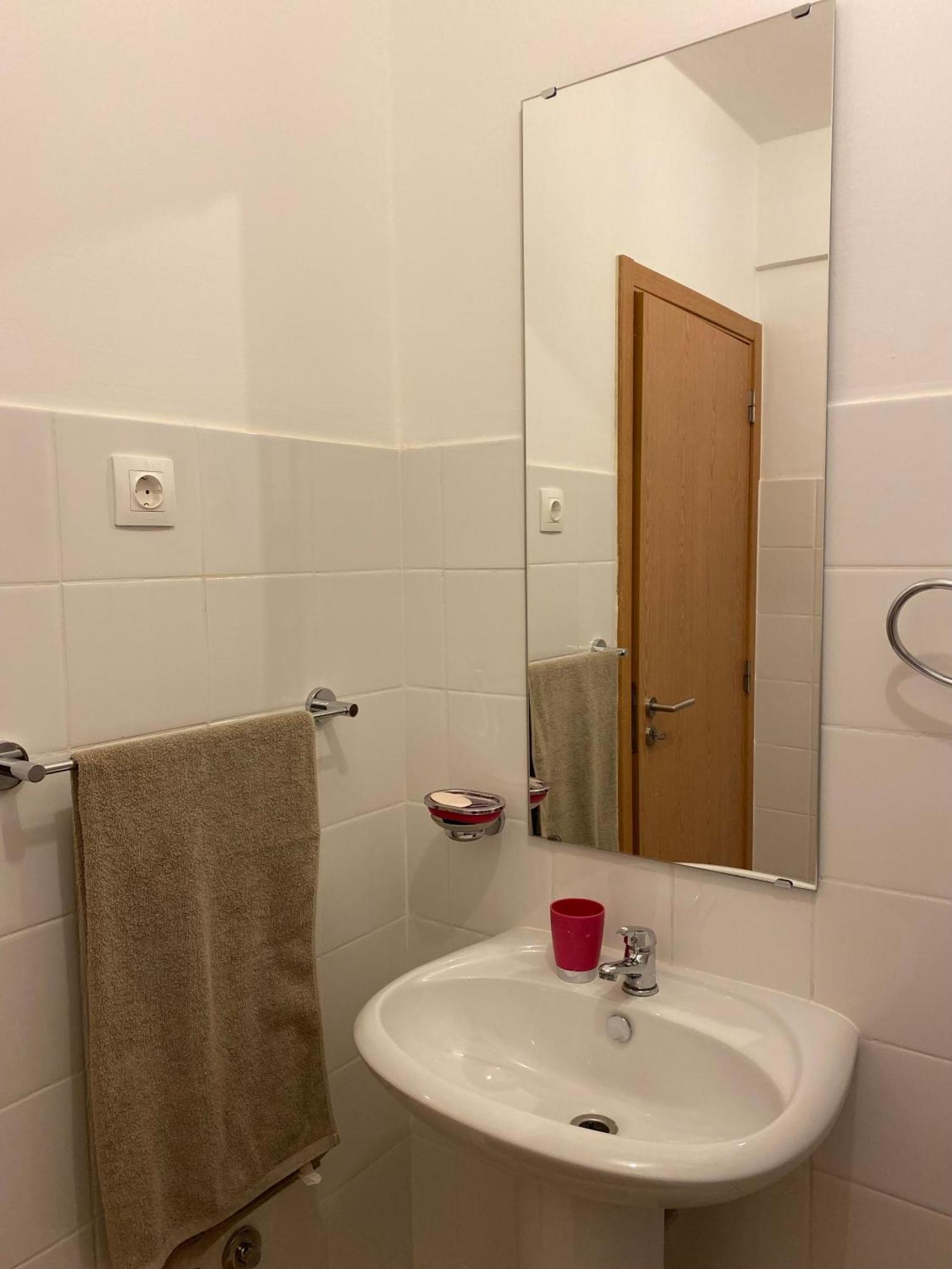 פראייה Apartamento T2 Equipado E Aconchegante. מראה חיצוני תמונה
