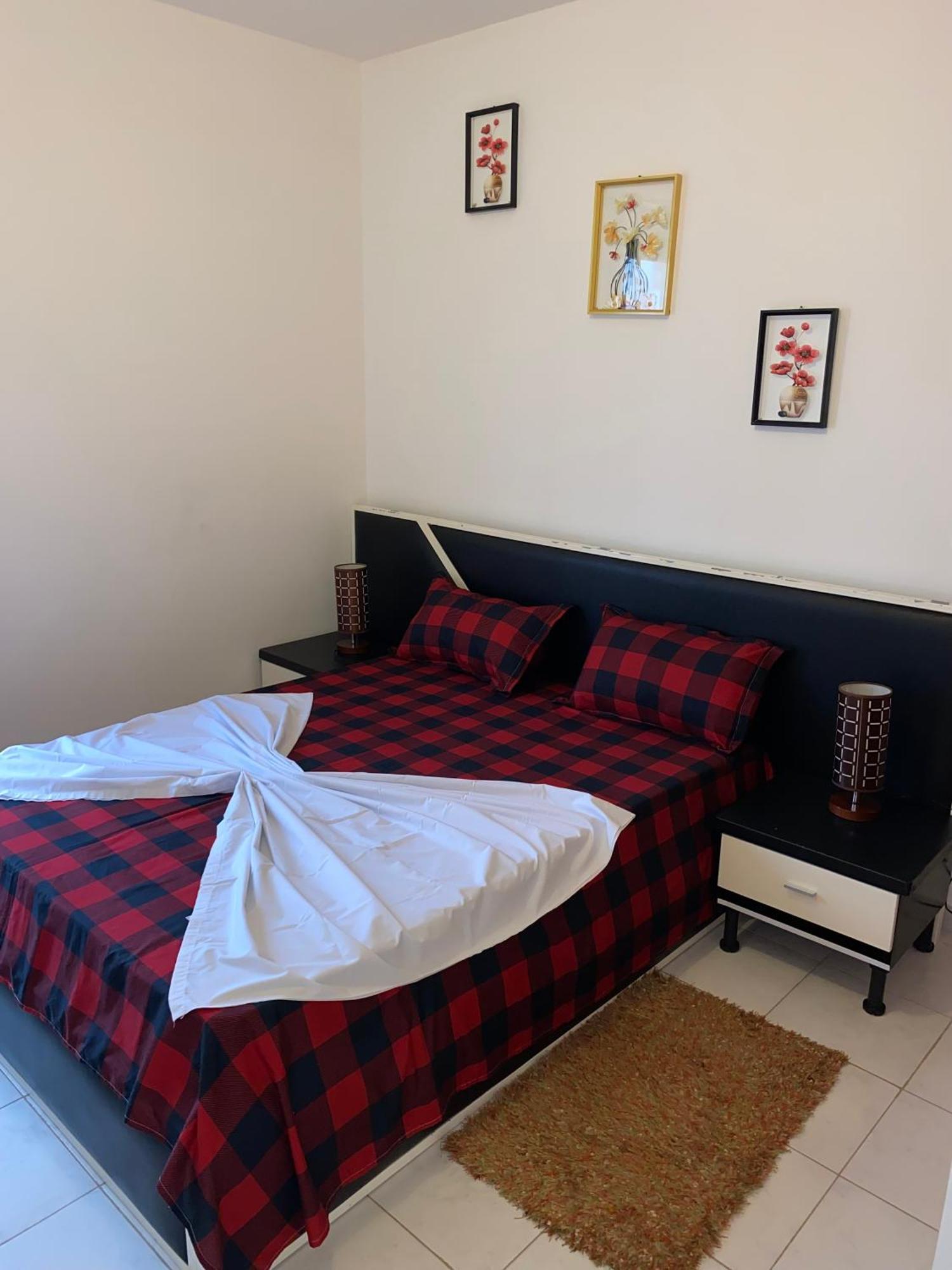 פראייה Apartamento T2 Equipado E Aconchegante. מראה חיצוני תמונה